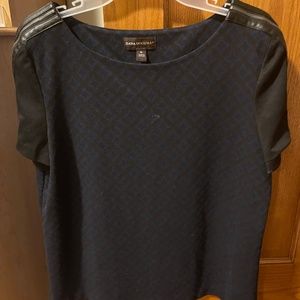 Dana Buchman Dark Blue and Black Top